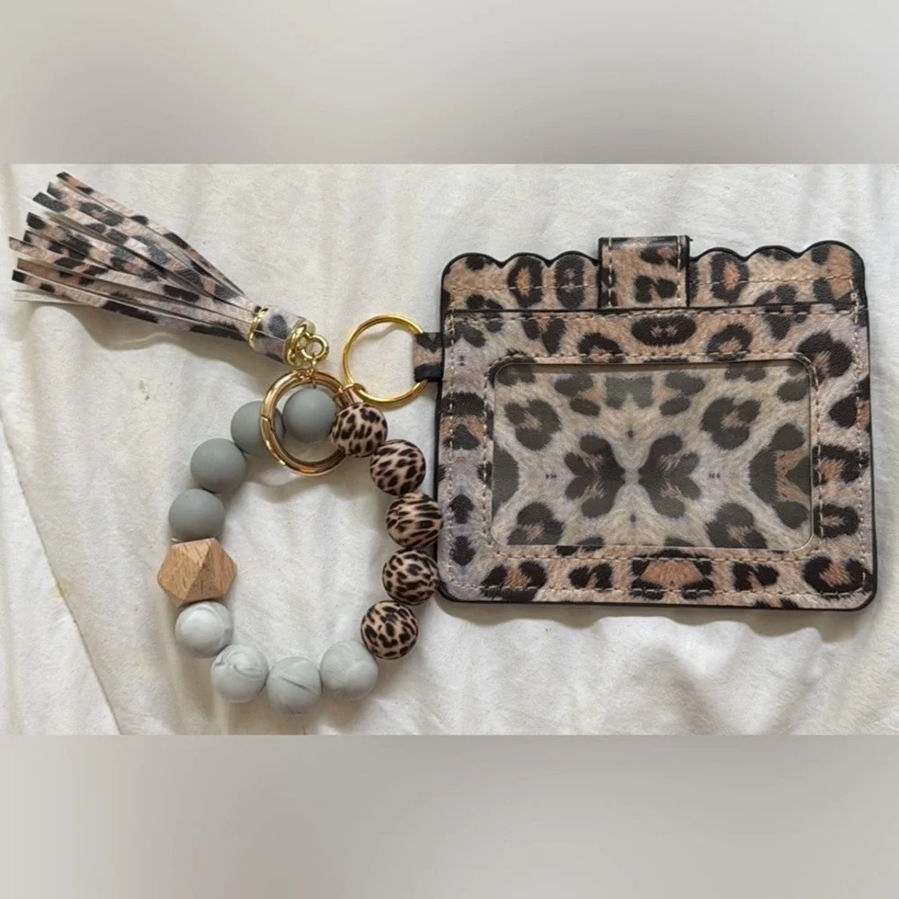 N/A stylish leopard